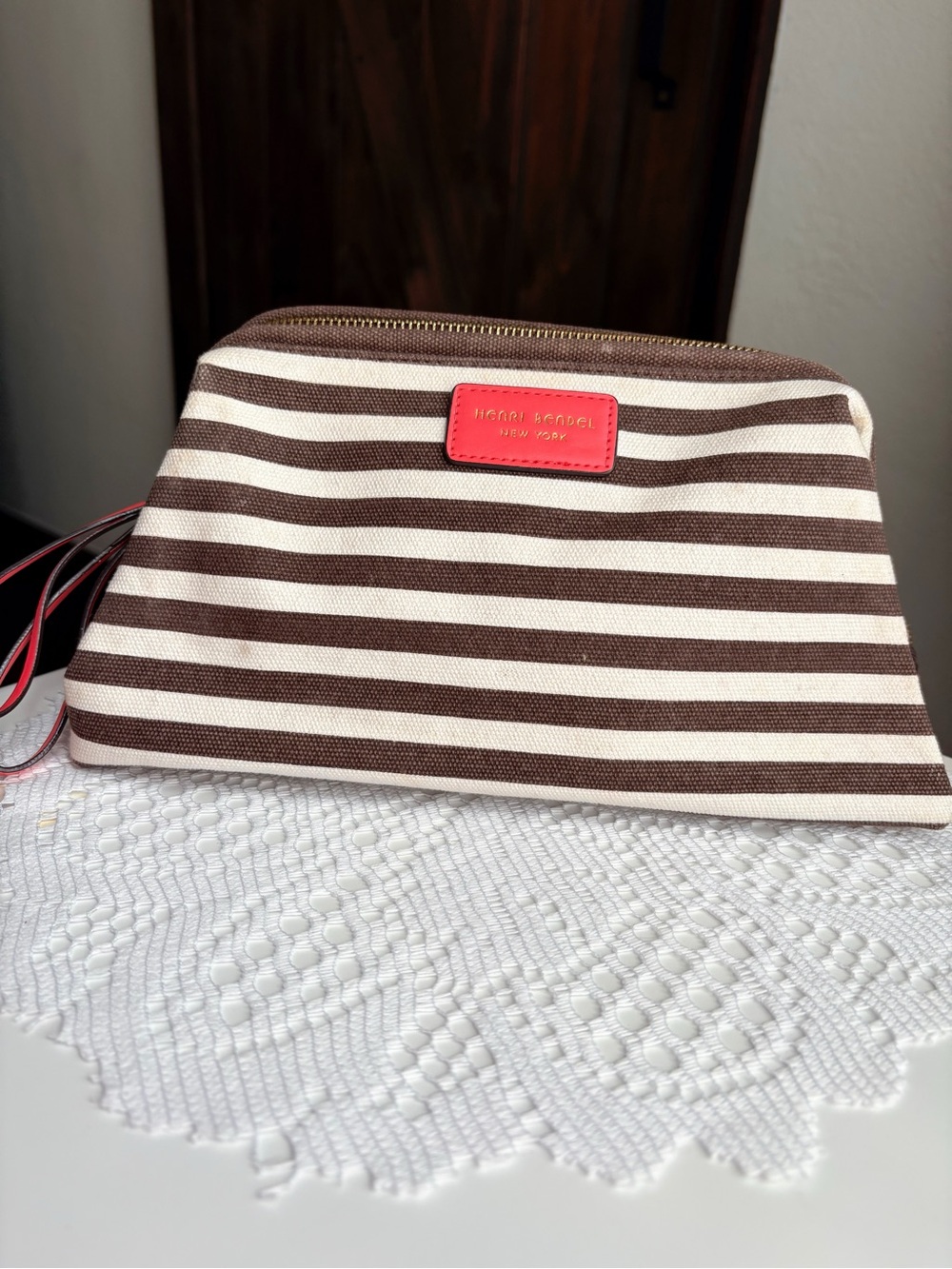 Henri Bendel Striped Canvas Zip-Up Bag 🤎✨